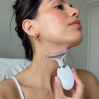 SENVÈ Neck & Facial Massager customer photo 3